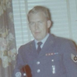 Meet your Posher, Tia